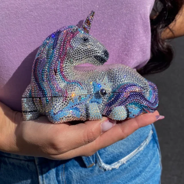 9 Judith Leiber Bags That Look Like They Belong in a Fairy Tale 9.webp